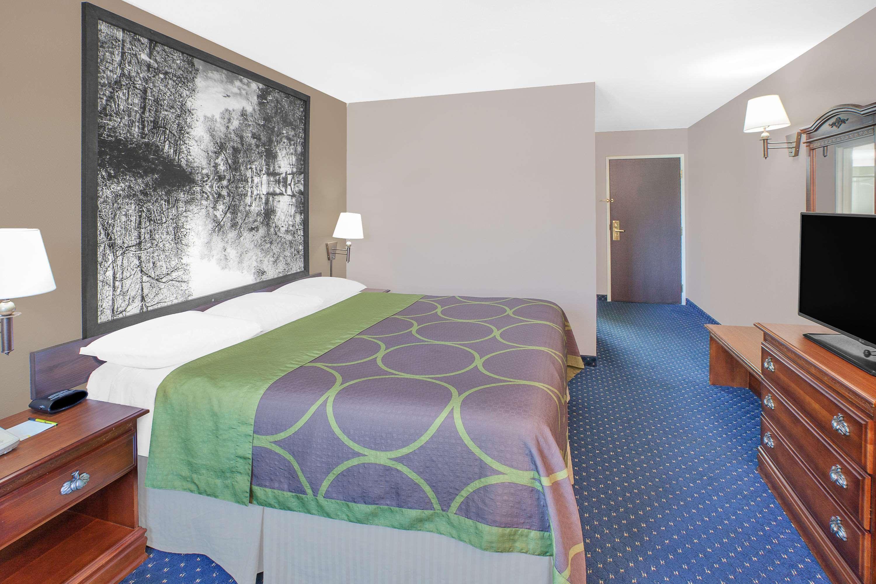 Super 8 By Wyndham Lowell/Bentonville/Rogers Area Экстерьер фото